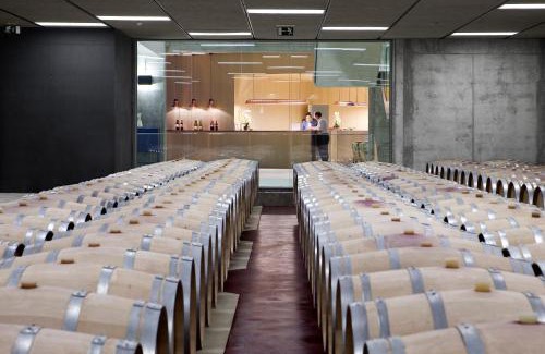 Entrena Hotel | Explore Hotel-Bodega Finca de Los Arandinos with Spa & Hot Tub