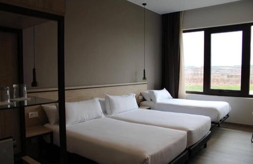 Navarrete Hotel | Experience Hotel-Bodegas FyA: 4-Star Bliss Awaits You