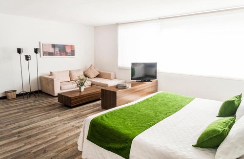 Zona Rosa Hotel | Comfortable Hotel Bogota Virrey: Pet Friendly & Breakfast Included