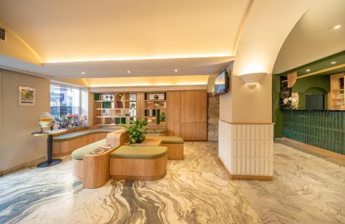 Jean-Medecin Hotel | Hotel Boréal Nice