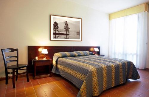Riotorto Hotel | Relax at Hotel Borgo degli Olivi with Oceanfront Bliss