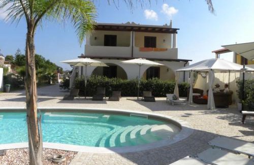 Lipari Historic Centre Hotel | Discover Hotel Borgo Eolie: Poolside Retreat, Rated 9/10