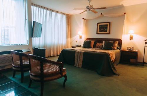 Miraflores Hotel | Experience Comfort at Hotel Boulevard with Ocean Views