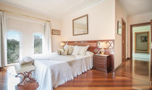 La Garriga Hotel | Exquisite Hotel Boutique Edelweiss La Garriga - 4 Star Retreat