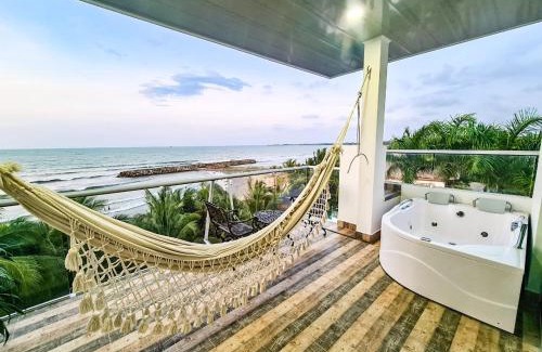 Arboletes Hotel | Cozy Hotel Boutique El Mirador with Oceanfront Pool