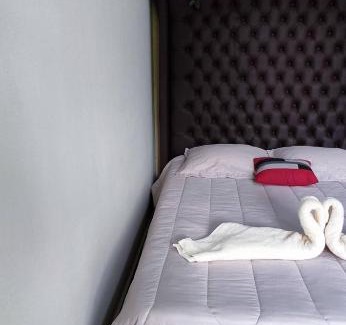 El Penol Apartment | Discover Hotel Boutique Hacienda Génesis: Pool & Hot Tub