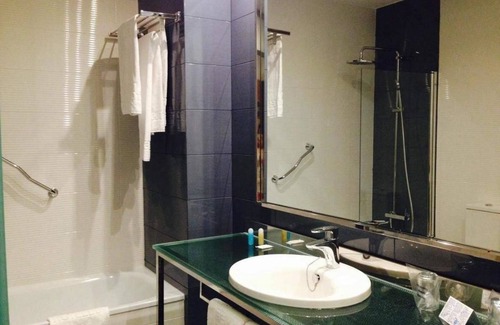 Burgos Hotel | Experience Comfort at Hotel Boutique Museo with Spa & Breakfast