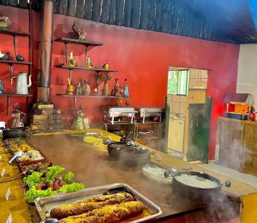 Engenheiro Paulo de Frontin House | Pet-Friendly Hotel Fazenda Rancho Mineiro with Ocean View