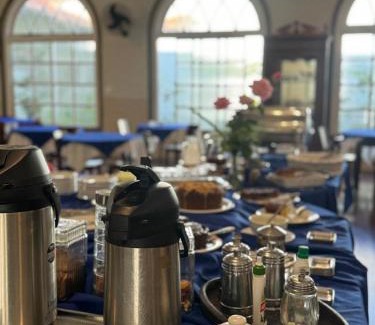 Caxambu Hotel | Discover Hotel Bragança: Pet Friendly with Hot Tub Access