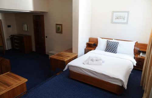 Ilidza Hotel | Hotel Brass- FREE PARKING