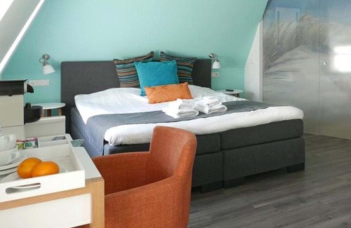 Schiermonnikoog Hotel | Ocean View Retreat at Hotel Brasserie Brakzand