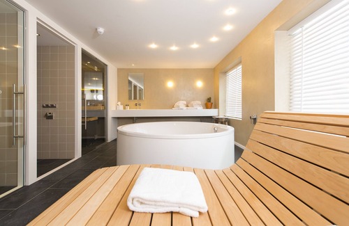 Goes Hotel | Guest Favorite: Hotel & Brasserie Katoen with Spa Access