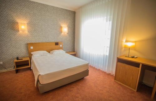 Vila do Conde Hotel | Hotel Brazão: Family-Friendly Stay with Top Ratings!