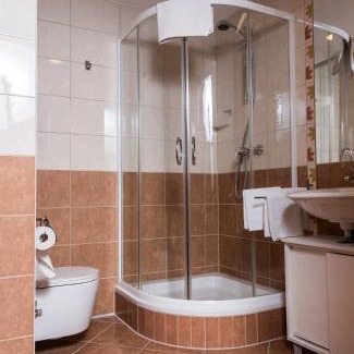 Hirschstetten Hotel | Discover Hotel Breitenlee: Family-Friendly & Accessible Stay