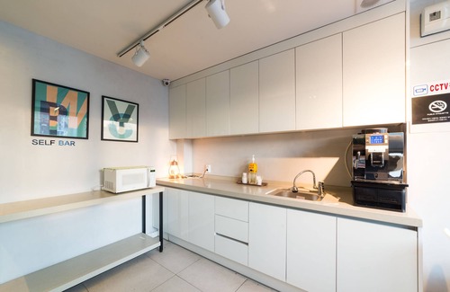 Yeongdo Hotel | Discover Hotel Bridge: Family-Friendly Stay with Breakfast