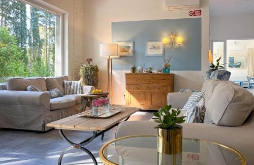 Procchio Hotel | Hotel Brigantino: Ocean View & Pool with 9/10 Guest Rating