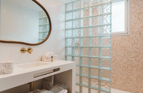 Guethary Hotel | Experience Comfort at Hotel Briketenia - 4-Star Gem with Spa