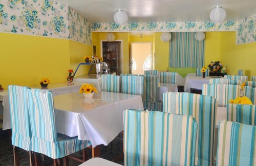 Prado Hotel | Beautiful Hotel Brisa dos Abrolhos with Pool & Ocean Views