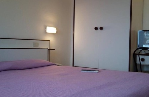 Rondo - Torretta Hotel | Budget-Friendly Hotel Bristol with Breakfast and Accessibility