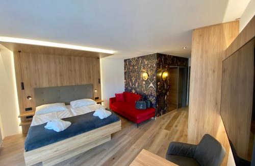 Bad Leonfelden Hotel | Pet-Friendly Hotel Brunnwald with Hot Tub & Breakfast