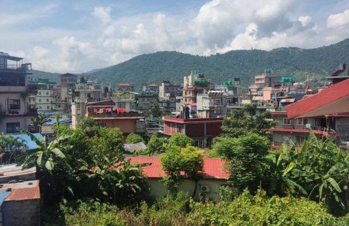 Pokhara Hotel | Pet-Friendly Hotel Buddha Darshan Inn with Hot Tub & Breakfast