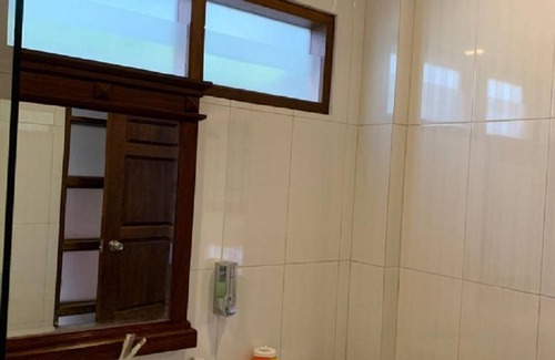Saumlaki Hotel | Discover Hotel Bukit Indah Saumlaki by LeGreen