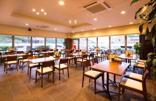 Yamada Hotel | Pet-Friendly Retreat at Hotel Business Inn Yamada