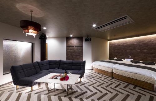 Gifu Hotel | Discover Hotel Byakka: Family-Friendly with Hot Tub Amenities