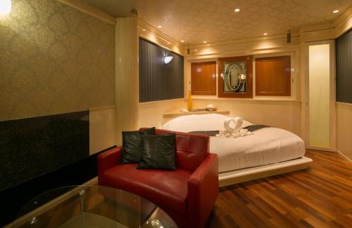 Koriyama Hotel | Top-Rated Hotel Bypass: Perfect for Adults, Includes Breakfast