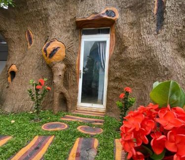 Duong Minh Chau Hotel | Discover Hotel Cù Lao 2: Family-Friendly with Breakfast