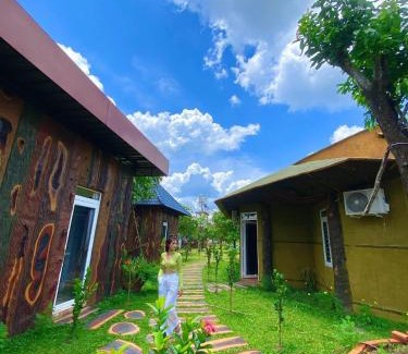 Duong Minh Chau Hotel | Discover Hotel Cù Lao 2: Family-Friendly with Breakfast