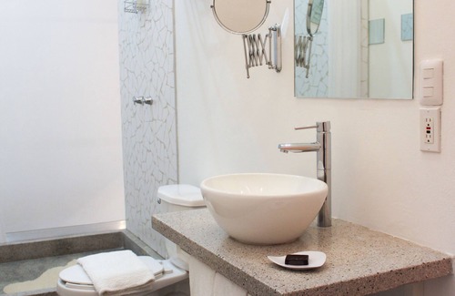 San Jeronimo Tlacochahuaya Hotel | Discover Hotel Cosijo: Relax with Spa and Breakfast Options
