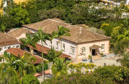 Santo Amaro da Imperatriz Hotel | Relax at Hotel Caldas da Imperatriz: Rated 9/10 with Pool