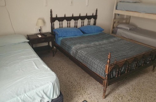 Santa Fe House | Budget-Friendly Hotel Hostal Caballito Blanco with Great Amenities