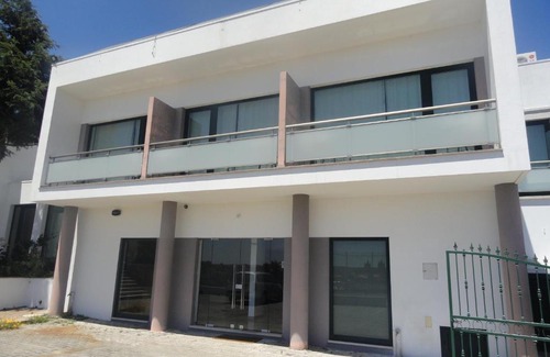 Miranda do Douro Hotel | Discover Comfort at Hotel Cabeço do Forte with Ocean Views
