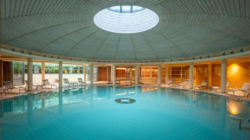 Bardolino Hotel | Relax at Hotel Caesius Thermae & Spa Resort with Ocean Views