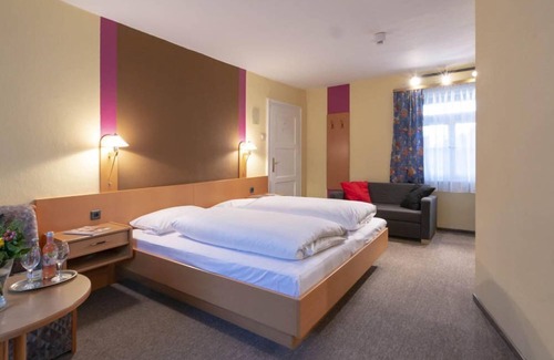 Bamberg Hotel | Cozy Retreat at Hotel Café Lieb with Family-Friendly Dining