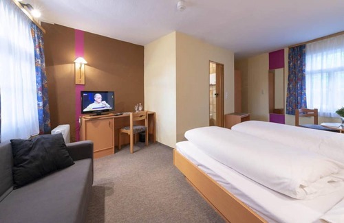 Bamberg Hotel | Cozy Retreat at Hotel Café Lieb with Family-Friendly Dining