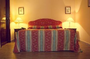 Pisa City Centre Hotel | Convenient Hotel Caffè Verdi with 24-Hour Reception