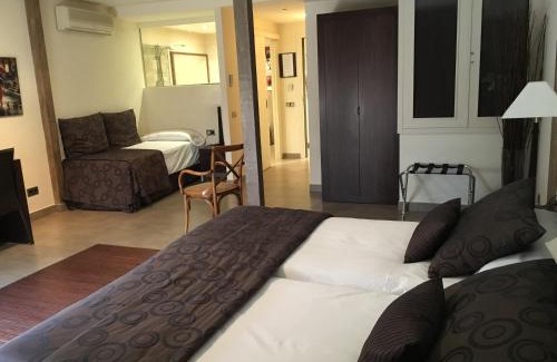 La Garriga Hotel | Discover Hotel Calabria: Guest Rated 9/10 with Key Amenities