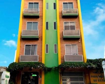 Monteria Apartment | Budget-Friendly Hotel Calarca Plus: Pet and Child Friendly