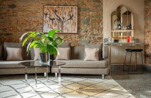 San Giovanni Hotel | Discover Hotel Calimala: 4-Star Stay with Top Amenities