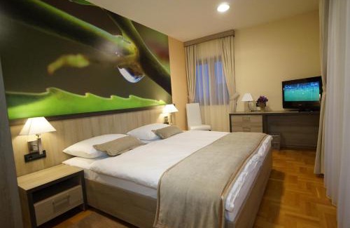 Novi Zagreb Hotel | Experience Hotel Calypso: Family-Friendly and Accessible Stay