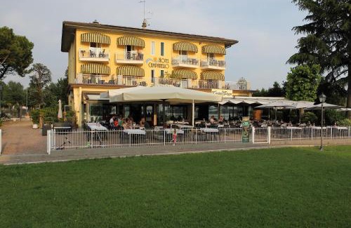 San Benedetto di Lugana Hotel | Discover Hotel Campanello: Oceanfront Family Retreat