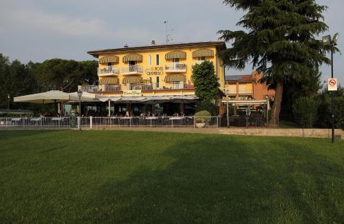 San Benedetto di Lugana Hotel | Discover Hotel Campanello: Oceanfront Family Retreat
