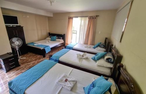 El Meson House | Beautiful Hotel Campestre Alto Bonito: Pool & Ocean Views