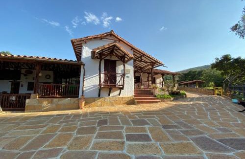 Villanueva Hotel | Family-Friendly Retreat at Hotel Campestre Ataraxia