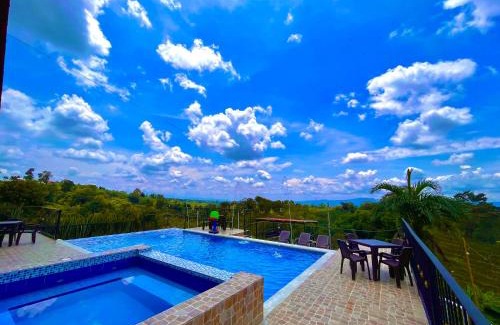 Quimbaya Hotel | Hotel Campestre Quimbaya Cafetero