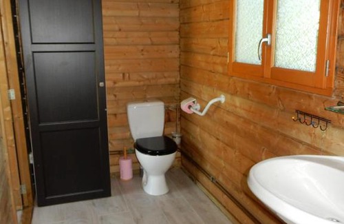 Epiry Hotel | Discover Hotel Camping Sur Yonne: Family-Friendly Retreat