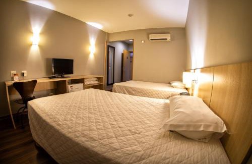 Campo Largo Hotel | Budget-Friendly Hotel Campo Largo Express with Great Amenities
